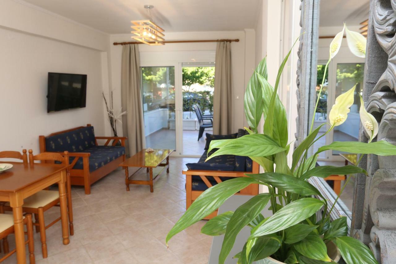 Kastoria Apartments ポリフロノ エクステリア 写真