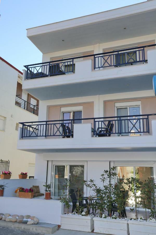 Kastoria Apartments ポリフロノ エクステリア 写真
