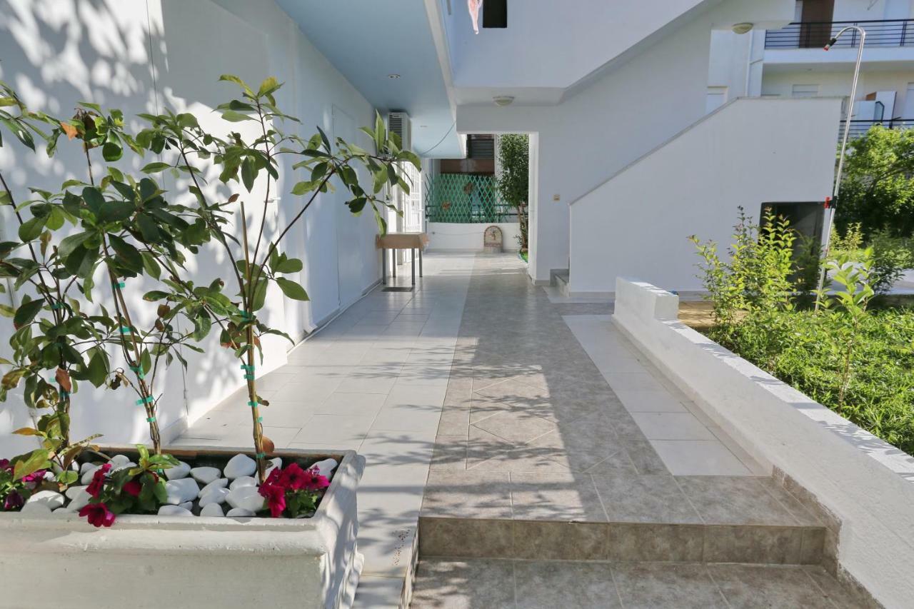 Kastoria Apartments ポリフロノ エクステリア 写真
